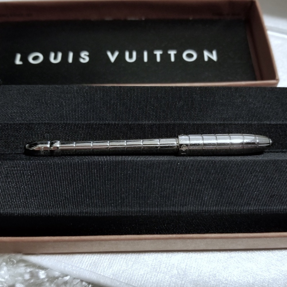 Vintage  Louis Vuitton Palladium Bille Ballpoint Pen Stylo Agenda PM